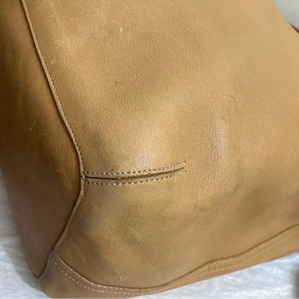 Coach vintage XL Leather Convertable Duffle Bag Tote Purse 9151 tan nickel